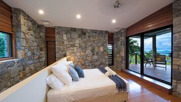 4 makuuhuonetta, silitysrauta/-lauta, Wi-Fi, vuodevaatteet