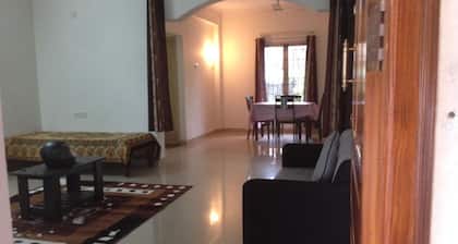 2bhk appartement entiÚrement meublé CNSSK service appartements