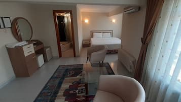 Minibar, desk, laptop workspace, soundproofing