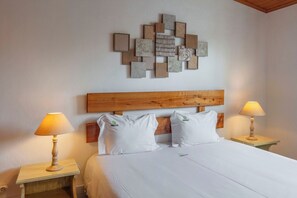 2 bedrooms, iron/ironing board, travel crib, free WiFi