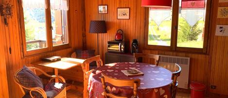 تناول الطعام