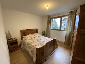 2 Schlafzimmer