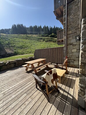 Outdoor dining - F104 - 50 m2 - 2P+Cab - 4/6 Pers (Prapoutel)