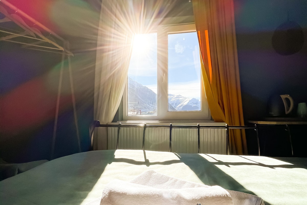 Colchones con pillow-top, sistema de insonorización y wifi gratis