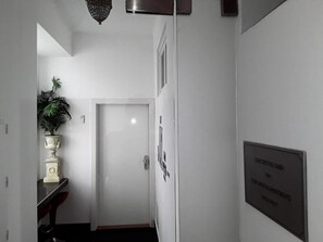 フロント