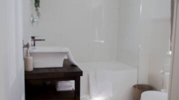 Deluxe Double Room, 1 Queen Bed, Kitchen | Bathroom | Hair dryer, bathrobes, slippers, towels