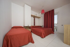 1 camera, ferro/asse da stiro, Wi-Fi, lenzuola