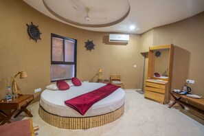 Traditional Cottage | Bathroom