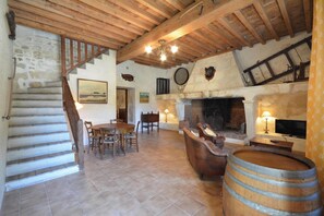 Interior - Homerez - House near Saintes-Maries-de-la-Mer (Saintes-Maries-de-la-Mer)