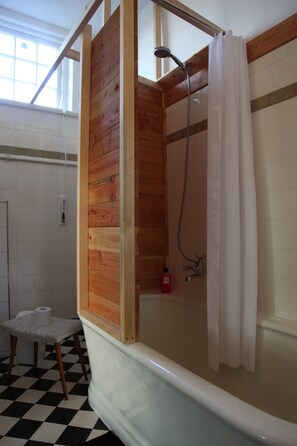Design Double Room (Favorita) | Bathroom shower - Boutique Pension Ahoi (Wesselburenerkoog)