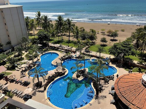 Jaco Oceanfront Luxury Condo #1119 in a Luxury Resort
