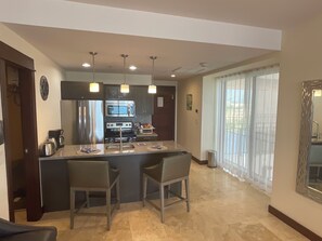 Fridge, microwave, oven, stovetop