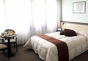 Single Room | 1 bedroom, minibar, in-room safe, iron/ironing board - Grand Hotel Serre (Rapolano Terme)