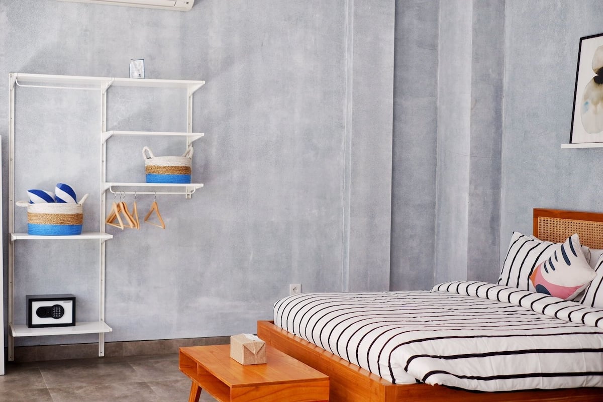 Design Studio Suite | 2 bedrooms, minibar, in-room safe, individually decorated