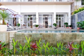 Property grounds - The Sloth Bali (Canggu)