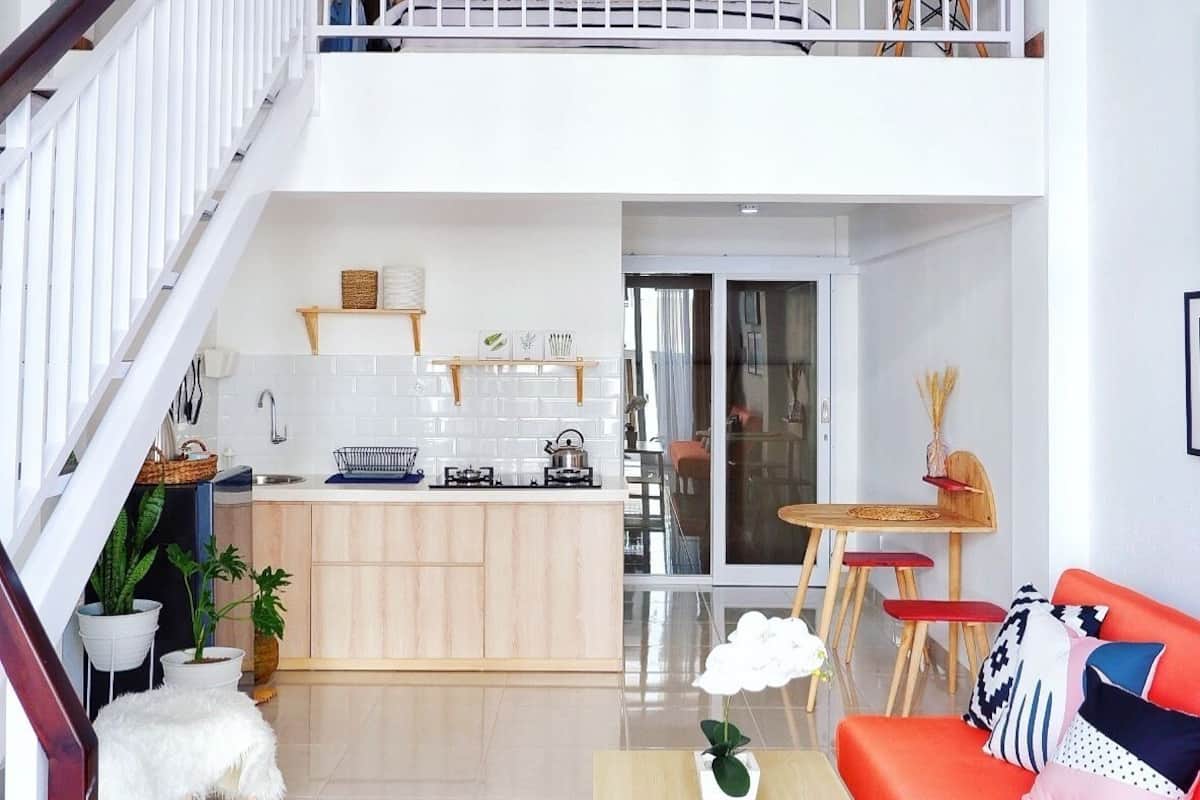 Comfort Studio, 1 King Bed | Living area