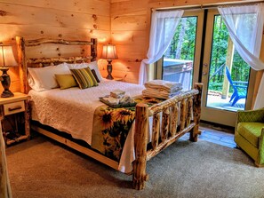 3 Schlafzimmer, Bügeleisen/Bügelbrett, Reisekinderbett, kostenloses WLAN