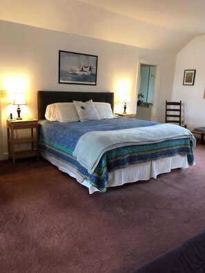 3 bedrooms, desk, iron/ironing board, travel crib - PRIVATE  Indoor  Pool - Extraordinary Mountain Views! (Danby)