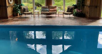 PRIVATE Indoor Pool - Extraordinary Mountain Views!