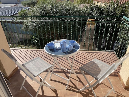 Rent in house in PIA 10 minutes from the sea