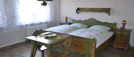 1 habitación, wifi y ropa de cama