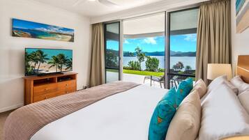 2 bedrooms, iron/ironing board, travel crib, WiFi