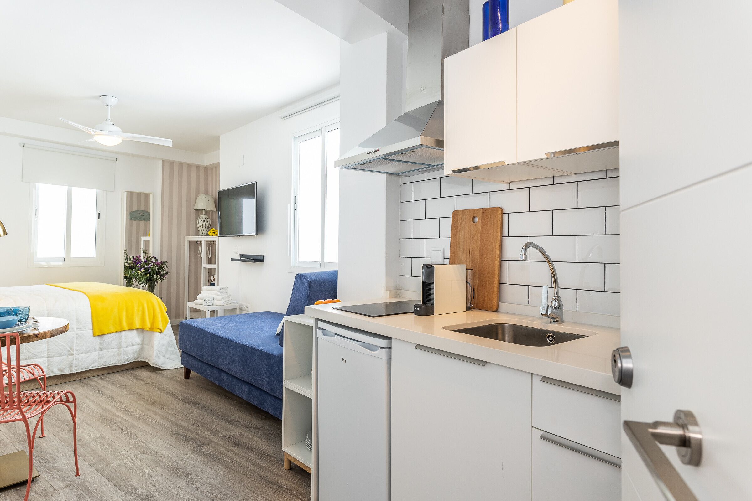 Fer et planche à repasser, Wi-Fi gratuit, draps fournis