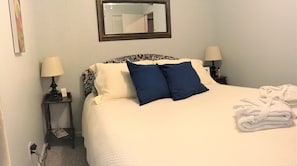 1 bedroom, desk, iron/ironing board, free WiFi - Relax in Your Own Private Suite in Charleston's James Island! (Charleston)