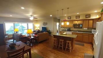 智能電視、Netflix、串流服務