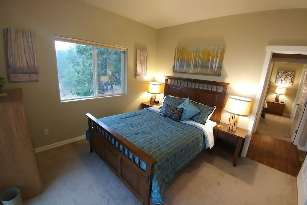 2 chambres, bureau, fer et planche à repasser, Wi-Fi gratuit