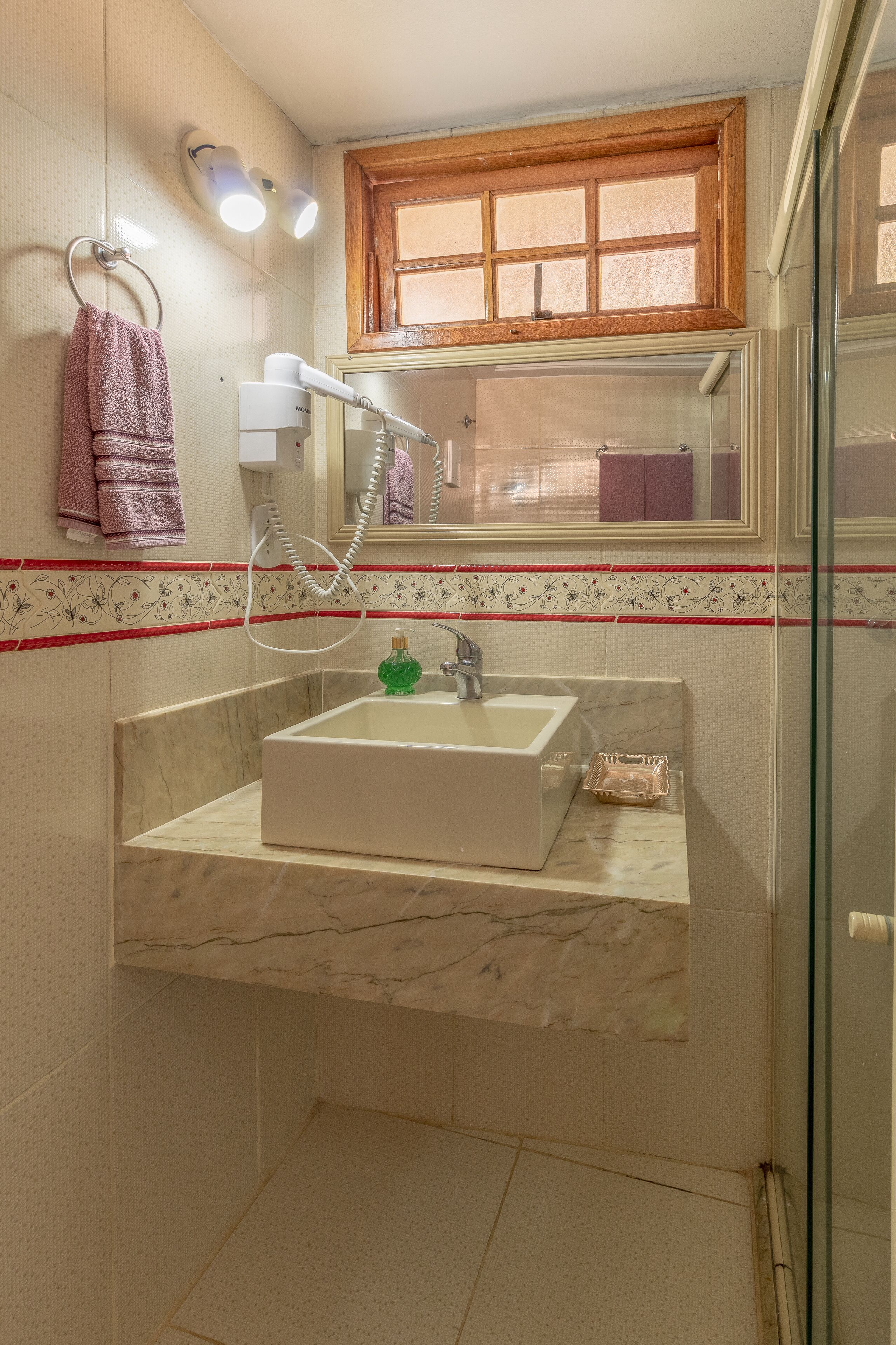 Foto - Pousada Cascata dos Amores