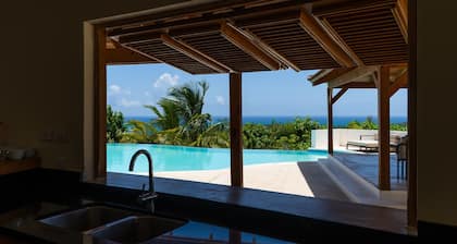 Villa WOW: miljoonan dollarin valtameri + auringonlasku