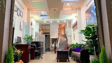Khu tiếp khách ở sảnh