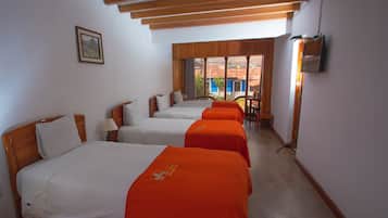 Standard Quadruple Room | In-room safe, soundproofing, free WiFi