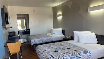 Habitación básica doble | Wifi gratis y ropa de cama