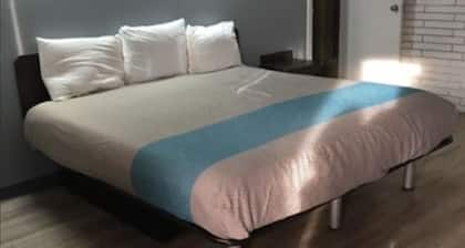 Sands Motel
