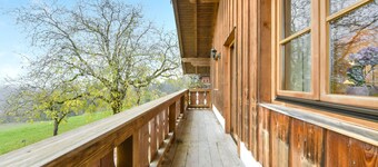 Appartamento per vacanze "Morgenrot" con vista sulle montagne, balcone e giardino