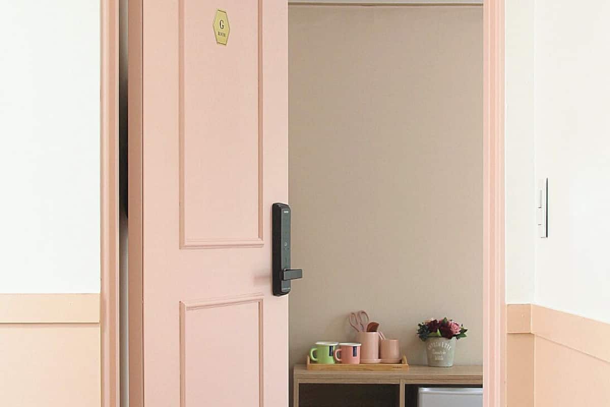 Standard Room, Multiple Beds, Non Smoking (Foreigner Only) | 免费 WiFi
