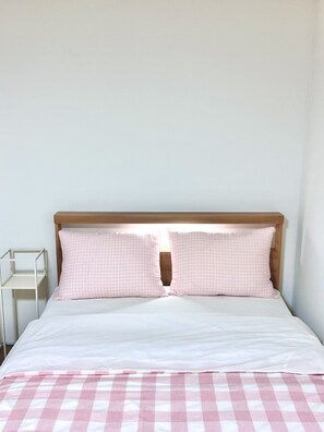 Standard Quadruple Room, 2 Double Beds, Non Smoking (Foreigner Only)