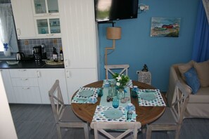 Huis, 3 slaapkamers, uitzicht op zee | Privékeuken | Een microgolfoven, een oven, een kookplaat