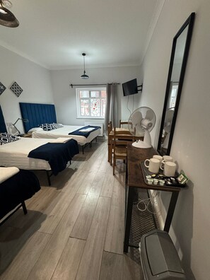 Comfort Quadruple Room
