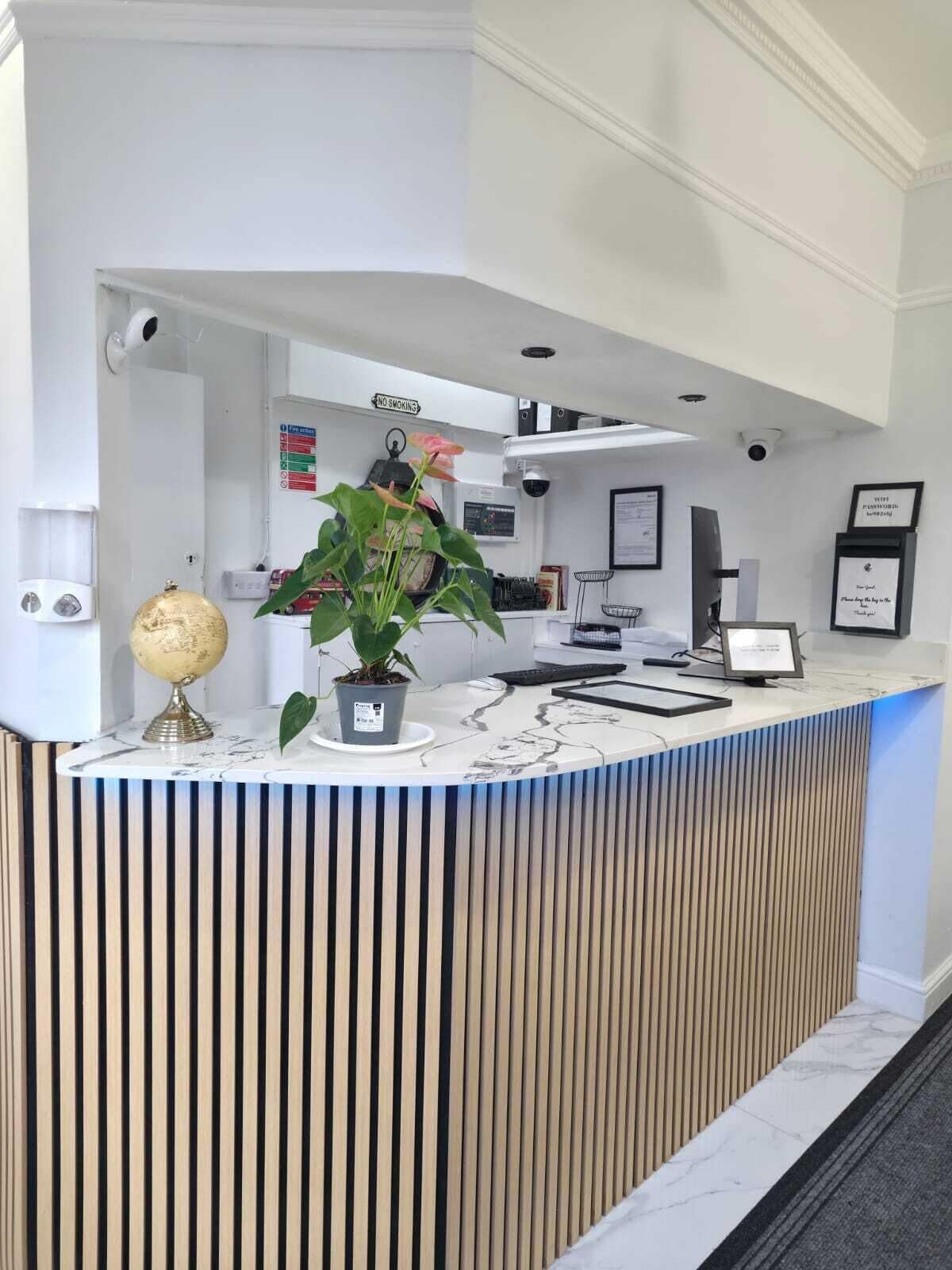 Photo - Golders Park Hotel