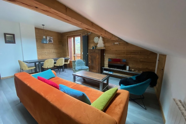 pièce à vivre luminuese et confortable