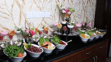 Daily continental breakfast (SAR 47 per person)
