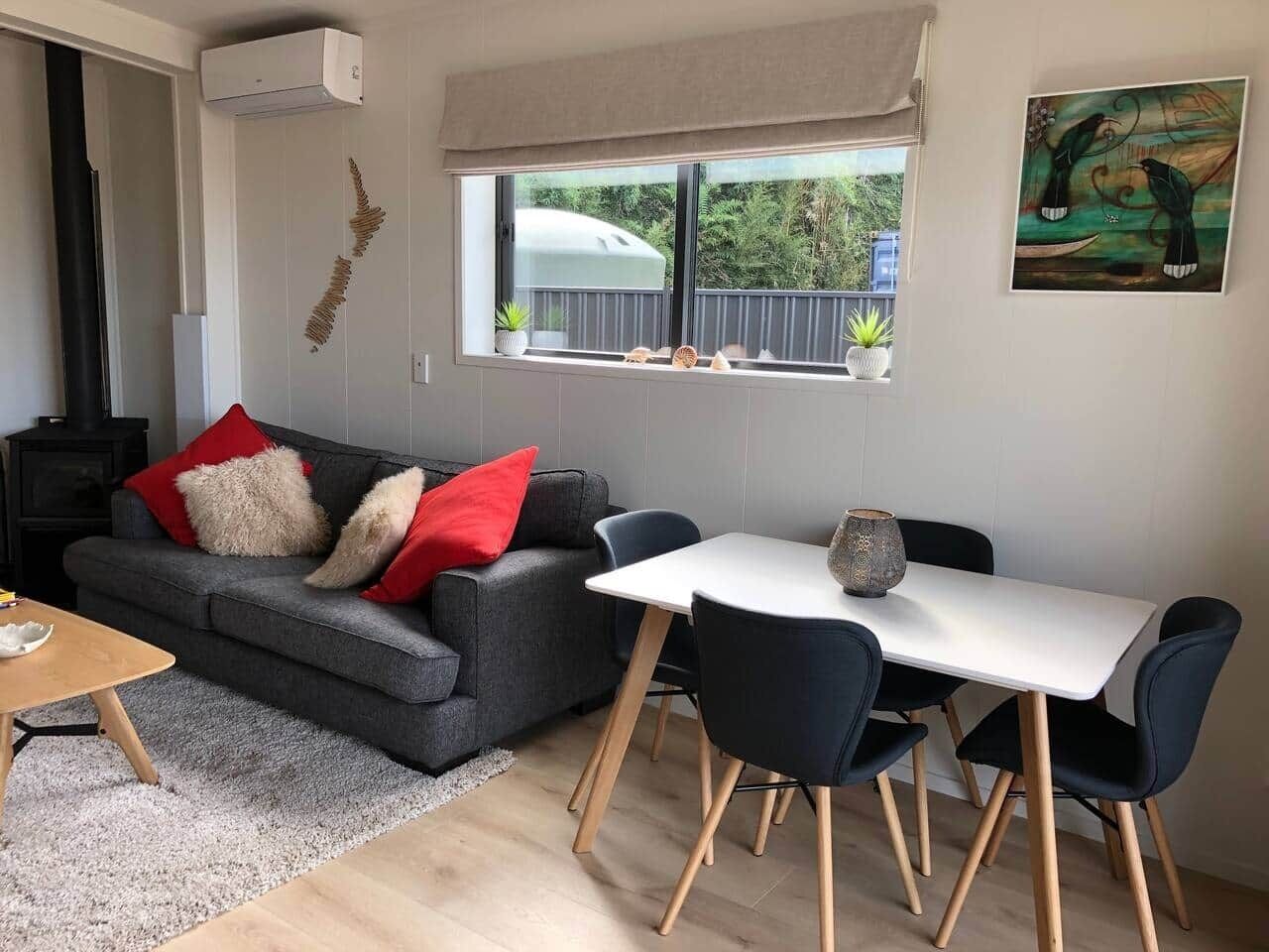 TV, fireplace, Netflix, streaming services