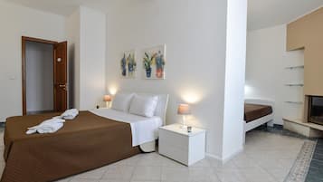 4 Schlafzimmer, Reisekinderbett, kostenloses WLAN, Bettwäsche
