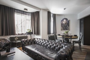 Smart TV - Ava Apartments by Heimaleiga (Reykjavik)
