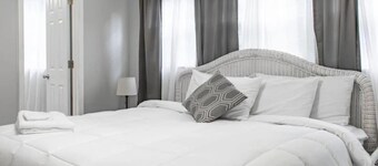 Near Downtown & Moore - The Graduation Getaway