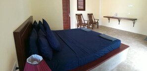 Desk, free WiFi, wheelchair access - Lake Bliss (Dambulla)