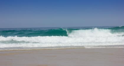 Mukava ja kaunis SurfHouse, jossa voit nauttia surffailusta.